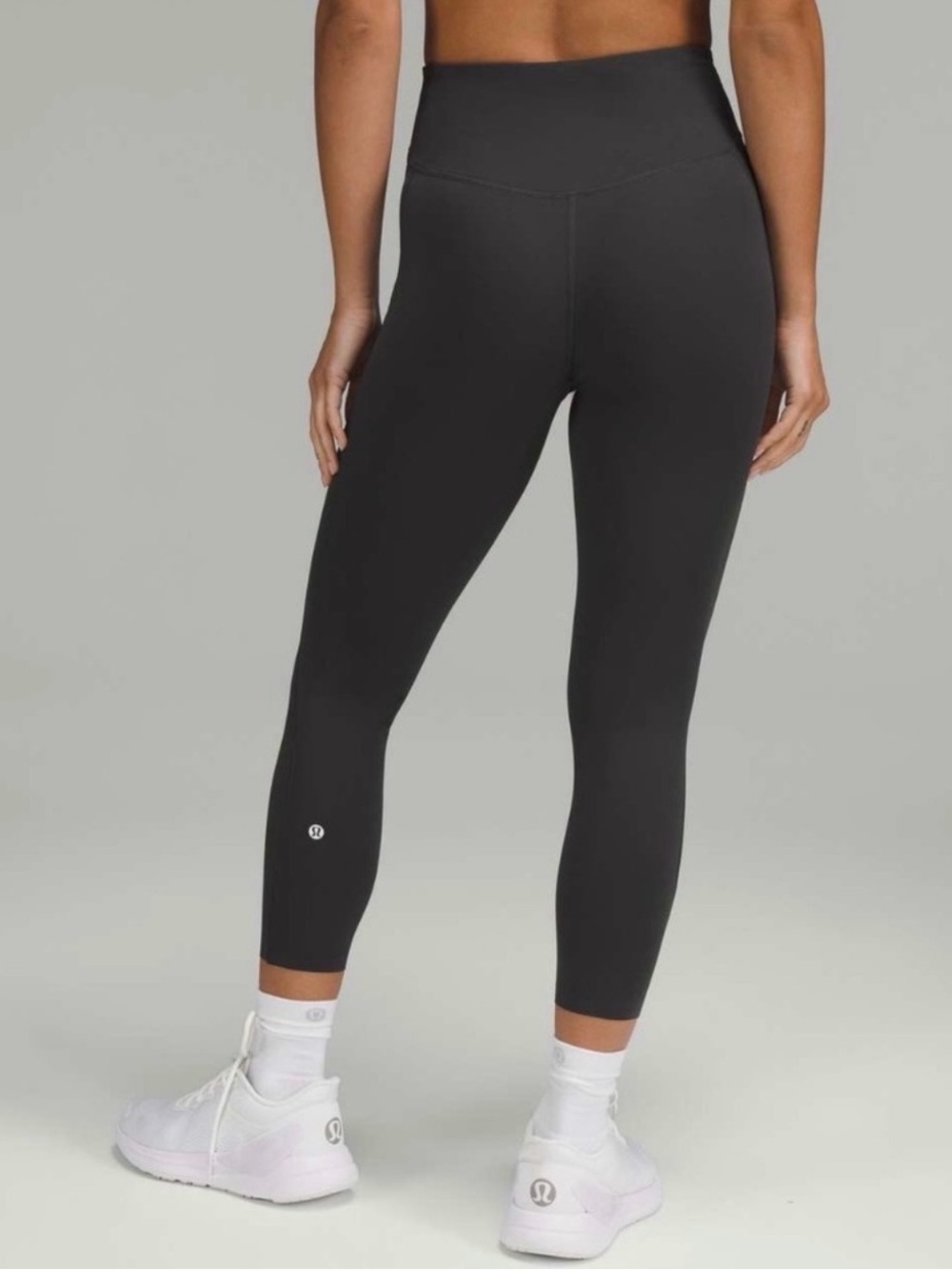 NEW LULULEMON Base Pace High-Rise Crop 23" Leggings in Black size 6 - NEW